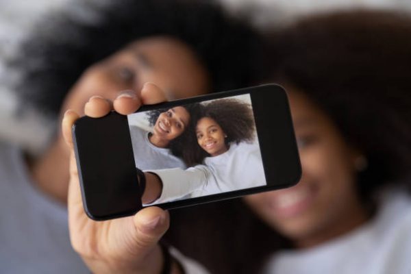 Mobile photography for moms